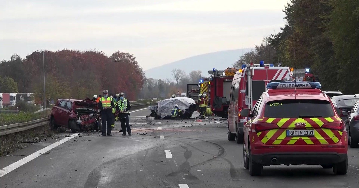 Luxus Unfall Rastatt A5 Bild